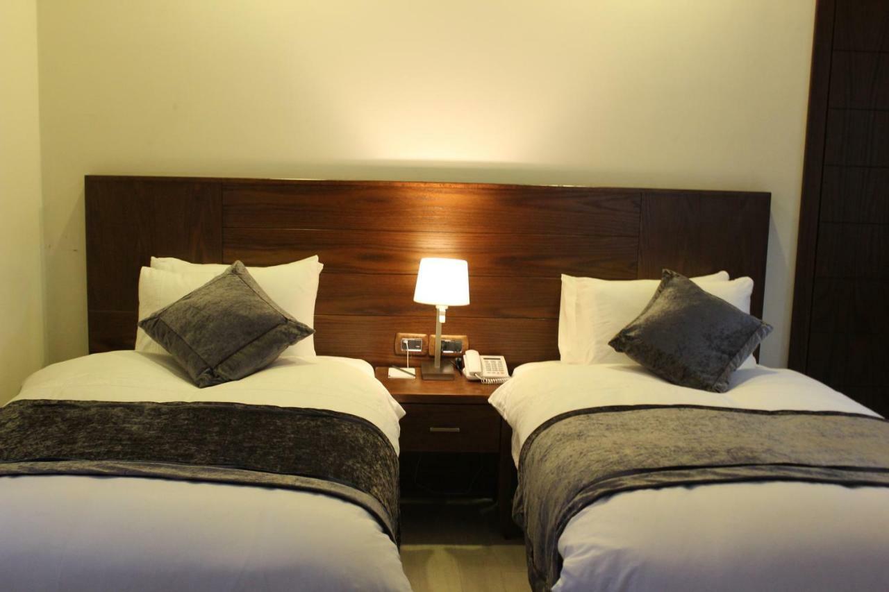 Lavender Boutique Hotel Ramallah Exterior foto